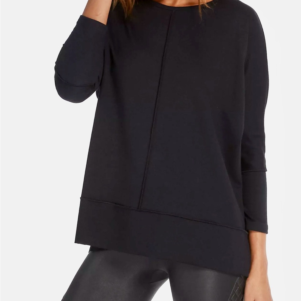 SPANX perfect length 3/4 dolman sleeve top size M, like new condition!